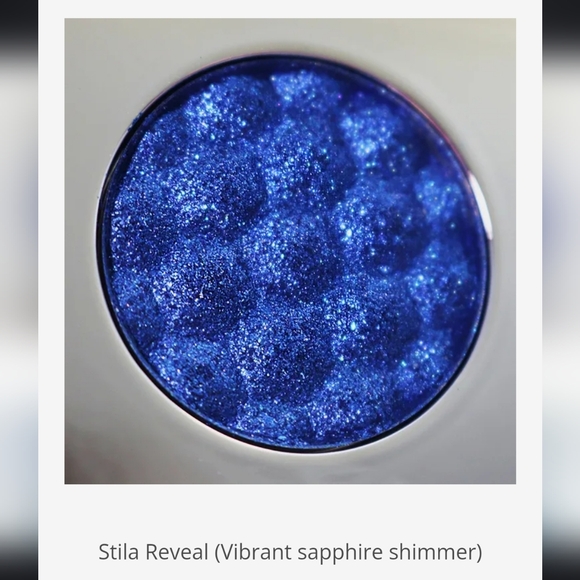 NEW Stilla Blue Realm Velvet Eye Shadow Palette Limited Edition Cream Like - Picture 12 of 12
